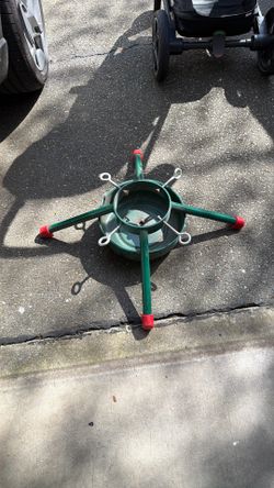 Free Christmas Tree Stand