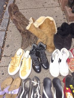 Mixed Lot of Used Shoes and Boots mostly 7 and 61/2