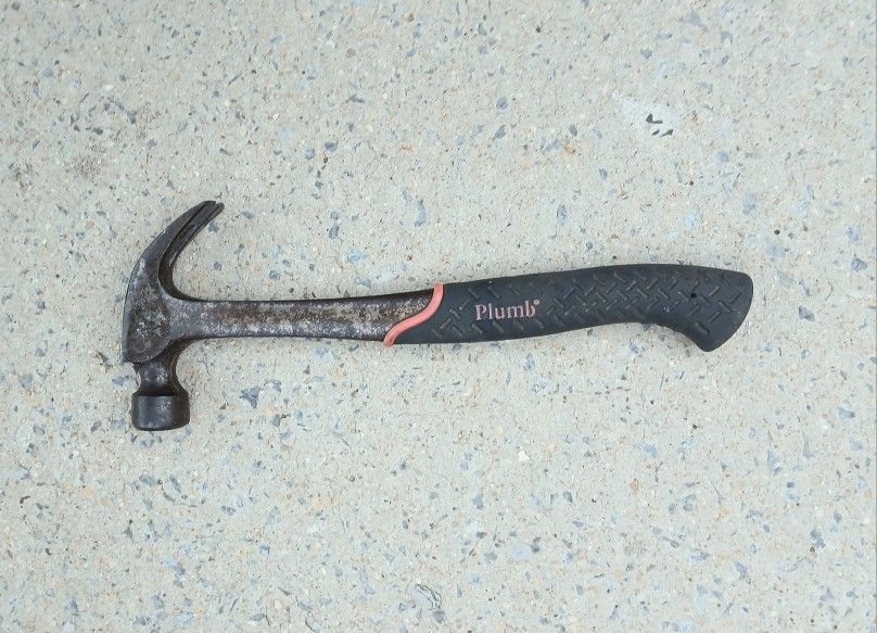 Plumb 28 Oz Magnetic Head Nail Holder Hammer