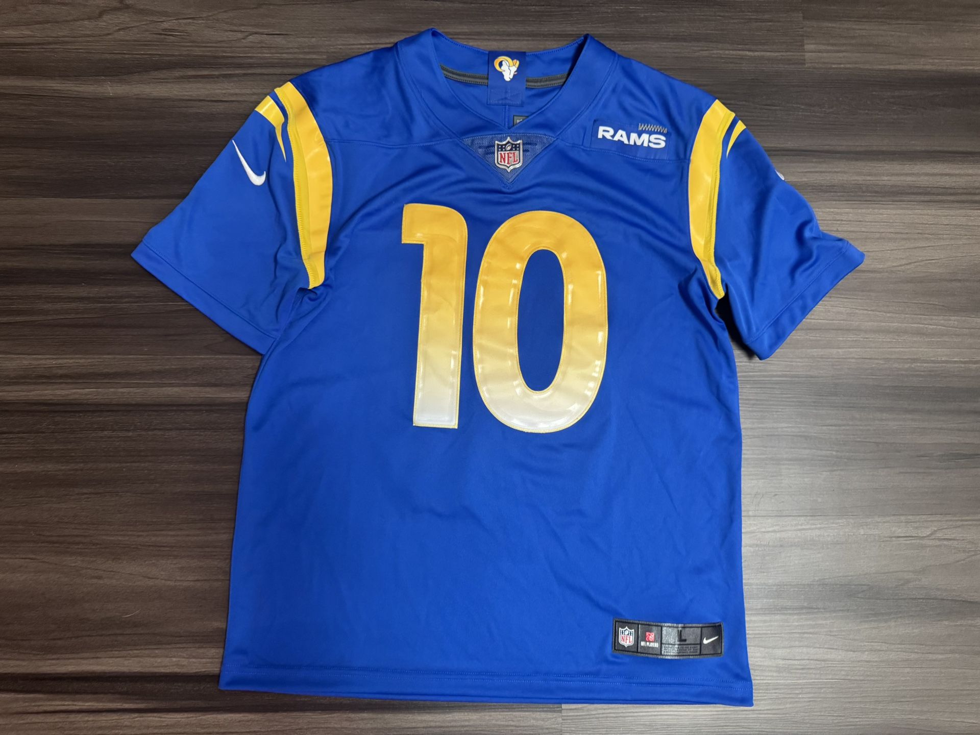 Nike Cooper Kupp #10 Los Angeles Rams NFL Vapor Stirched Home Jersey Men’s Large  100% authentic. Good condition.  This Nike Cooper Kupp #10 Los Angel