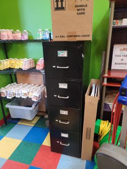4 Drawer File Cabinet