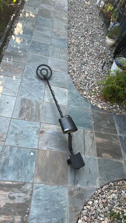 Metal detector