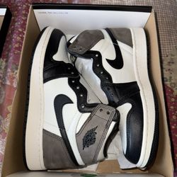 Jordan 1 Mocha 