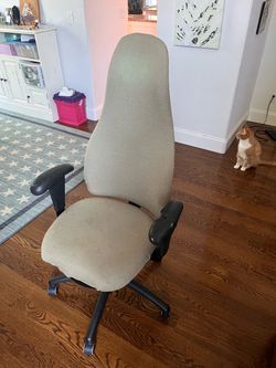 FREE High-Back Office Chair with Armrests