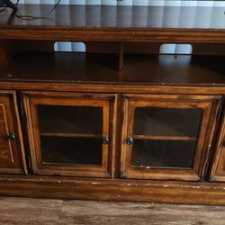 Mueble De Madera Para La Tele