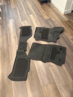 2025 Toyota 4Runner all weather floor mats