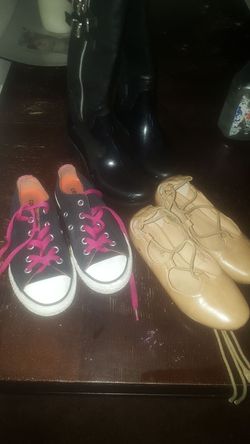 Tenis cover sapatos y botas los 3 x$20 size 13 en buenas condisiones