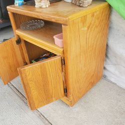 Cart on wheels Tv/Microwave