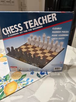 Chess Teacher Beginner Chess Set
