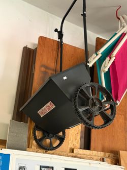 Red Devil Walk-Behind Broadcast Spreader