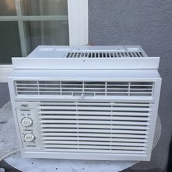 Air Conditioner 5000 Btus 