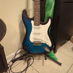 Basic Stratocaster-Shaped Electric Guitar