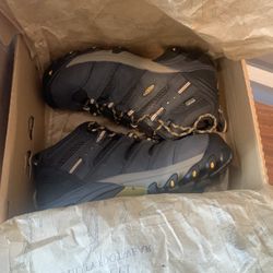 Brand New KEEN Utility Lansing Steel Toe Boots – Size 9