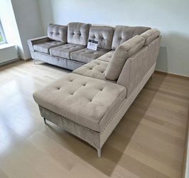 Sectional Sofa Grey Velvet new Reversible chaise side