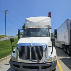 2013  International Prostar Daycab 