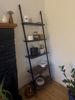 Leaning Wall Book Shelf