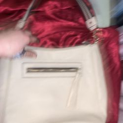 2 purses shoulder bags