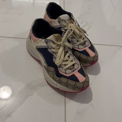 Gucci Sneakers