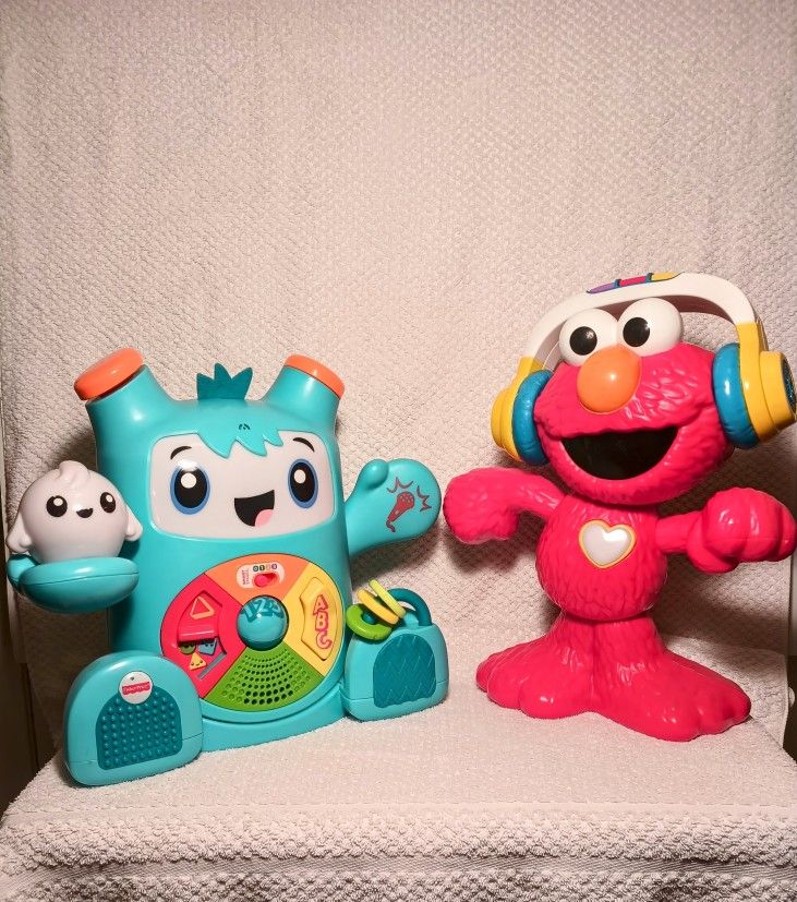 Rockit & Elmo Together