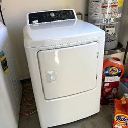 White Frigidaire Dryer 