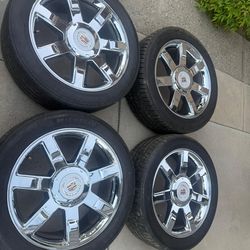22x9 inch crome wheels 6x139.7 With Michelin Tires 285/45/22