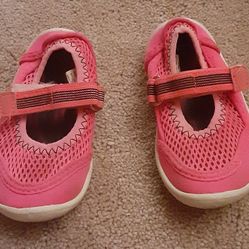 Little Girls' Water Shoes Size S (5-6) Pink Synthetic Mesh