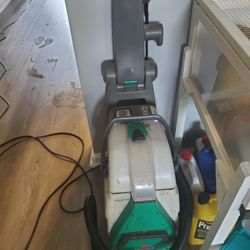 Bissell Big Green Carpet Shampooer