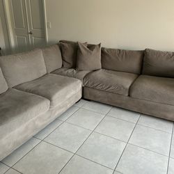 Sectional Couch 