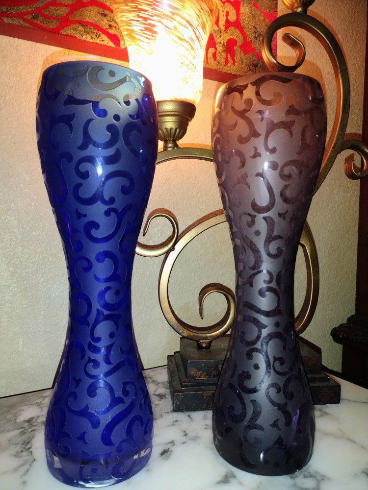 13" Tall Etched Hour Glass Vases Your Choice