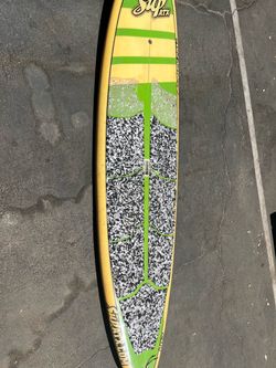 SUP ATX  LR7 SURFBOARD (its yellow and green)