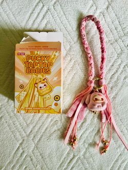 pop mart pucky tap tap babies pendant - fate
