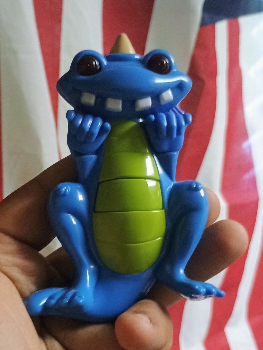 Vintage 1999 Monster Of Lucky Duck Lake McDonald's Movie Action Figure #8 Doug
