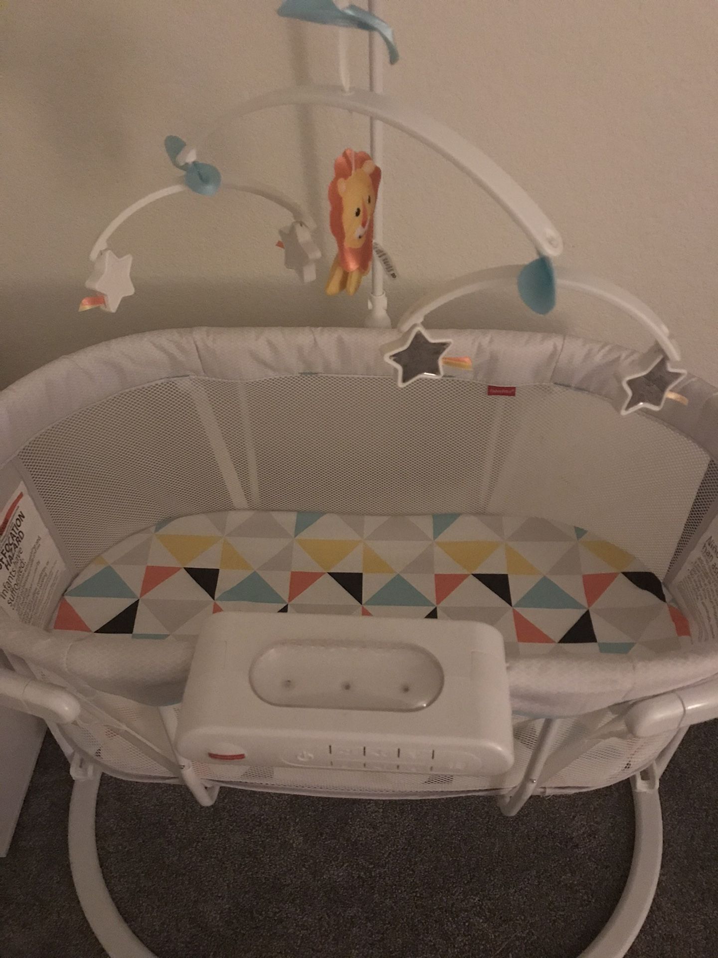 Fisher price bassinet