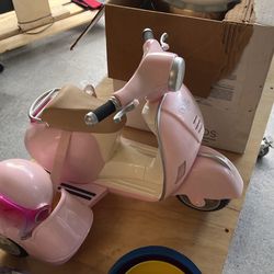 Doll Scooter With Side Car- Real Girl/our Generation 