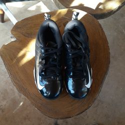 Nike Boys Cleats Size 1y