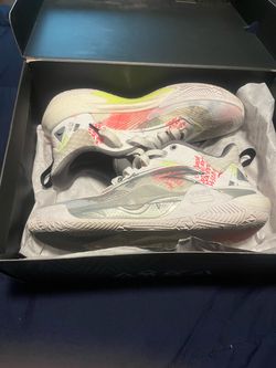 Anta Basketball Sneakers White Neon