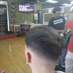 Bladez Barbershop 25+ Ask For Ivan 
