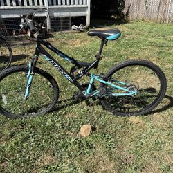 18 speed Huffy Trail Runner XDS Full Suspension Mt. Bike
