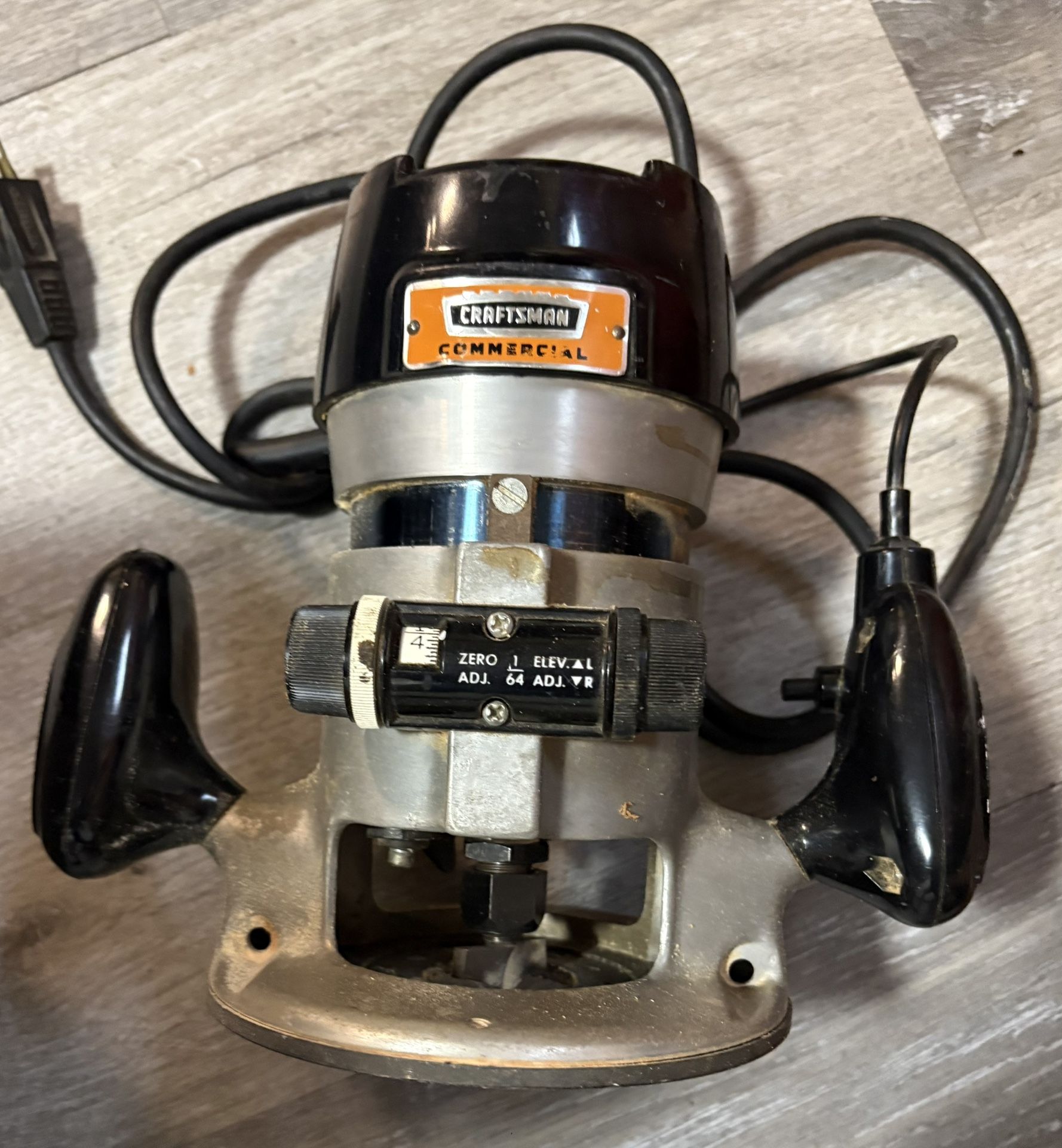 CRAFTSMAN Commercial Router