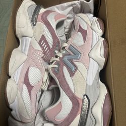 New Balance 9060 Pink 8.5 Women