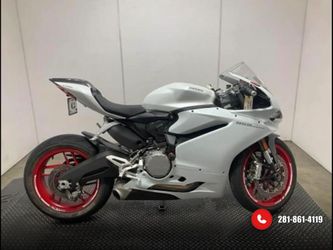 2018 DUCATI 959 PANIGALE (ARTIC WHITE SILK)
