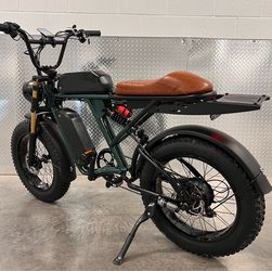 New - 70’s Style Electric Bench Seat Cruiser Style E-Bike, 750/1000W/26ah/Dual Twin Battery/33mph