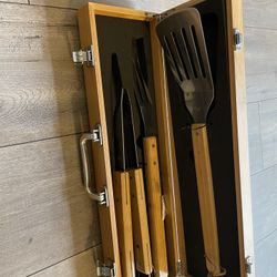| 3-Piece Bamboo BBQ Set in Case 