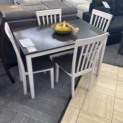 Dining Table And 4 Chairs 