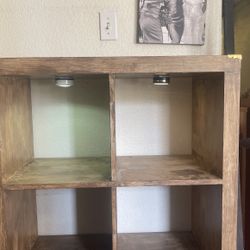 Cubby With Legs With light