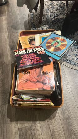 Vintage Vinyl Records for Sale – Estate Sale