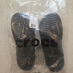 MENS SIZE 12 CROCS/FLIP FLOPS