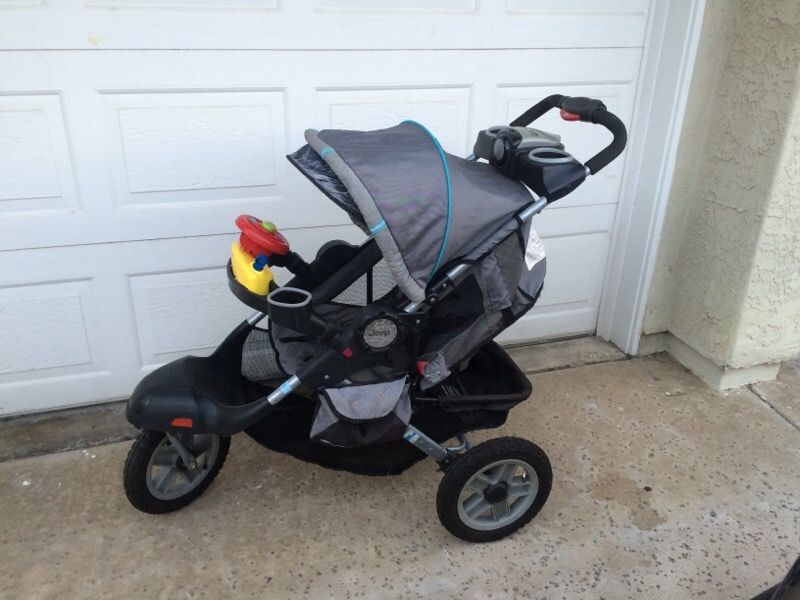 Jeep liberty 2025 baby stroller