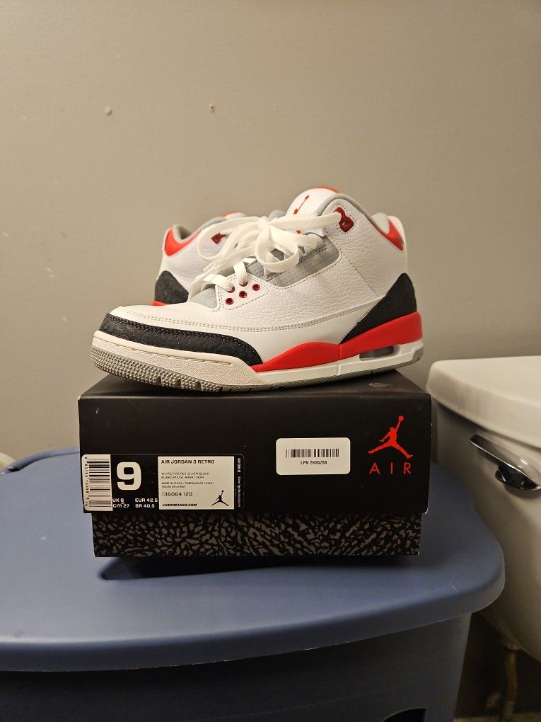 2013 Air Jordan Fire Red Retro 3