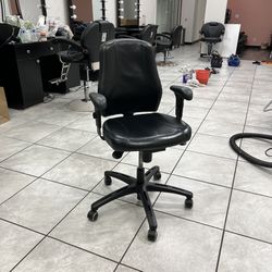 $35 - Black Leather Office Chair Or Best Offer